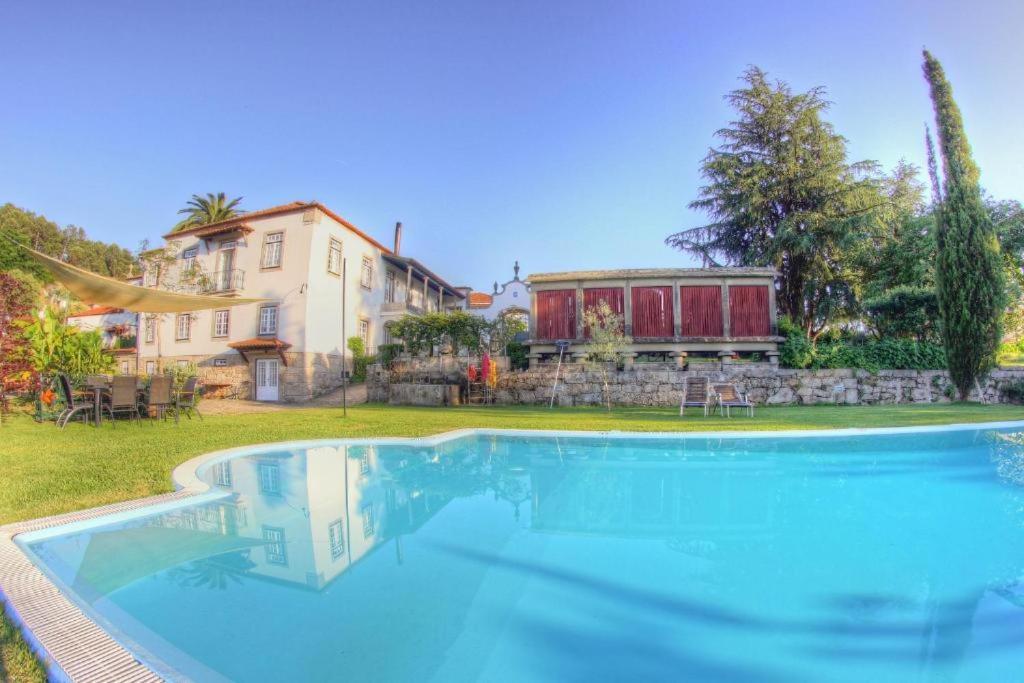مبيت وإفطار فيلا نوفا دي سيرفيرا Quinta De Sao Roque المظهر الخارجي الصورة